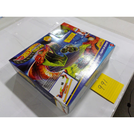 Hot Wheels Monster Trucks Snake Slam Takedown Kids Multicolor New Bone Shaker