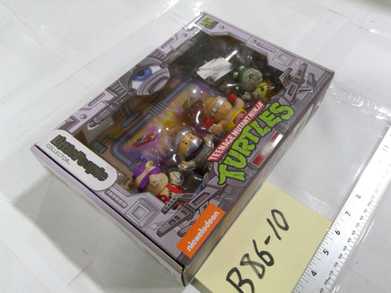 Teenage Mutant Ninja Turtles Little People Figure Set Fisher-Price Toy New Multi