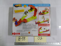Hot Wheels Monster Trucks Snake Slam Takedown Playset Bone Shaker New Multicolor