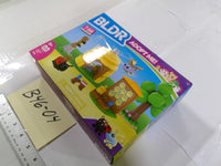 BLDR Adopt Me Bee Farm 0004 225 Pieces 8+ Building Toy Set Ladybug Queen Bee New