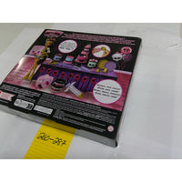 Mattel Monster High Clawdeen Wolf Scary Sweet Birthday Cake Kit Purple Gold NEW