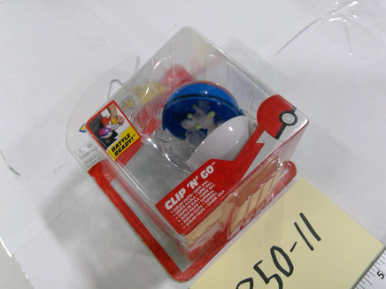 Pokemon Alolan Vulpix Clip N Go Great Ball Action Figure Jazwares Toy Multicolor