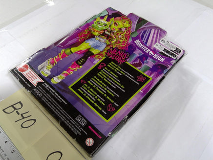 Mattel Monster High Venus McFlytrap 11in Fashion Doll Accessories New Box Wear