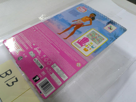 Barbie Pink Passport 12in Doll Beach Chair Purse Set New In Box Mattel Toy