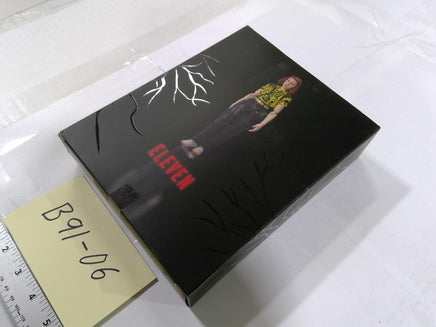 Stranger Things Void Series Eleven Action Figure 6in Bandai Toy Boxed New Black