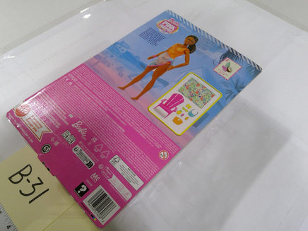 Barbie Pink Passport 12in Doll Beach Chair Blanket Set New In Box Mattel