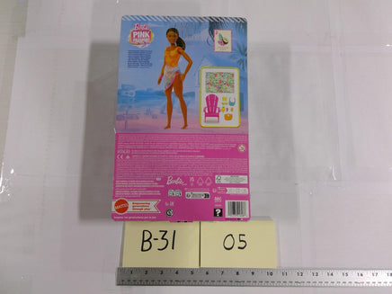 Barbie Pink Passport 12in Doll Beach Chair Blanket Set New In Box Mattel