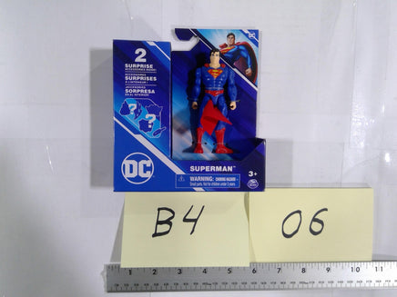 DC Comics Superman Figure Spin Master Boxed New Blue Toy 2 Surprise Accessories