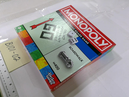 Monopoly The Classic Board Game Hasbro Family Kids 2-8 Players 8+ New Sealed