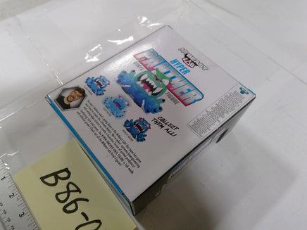 MrBeast Lab Hyper Panther Vinyl Figure Moose Toys Toy Boxed Blue New MrBeast