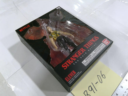 Stranger Things Void Series Eleven Action Figure 6in Bandai Toy Boxed New Black