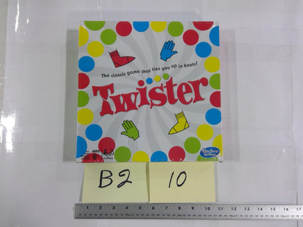 Hasbro Gaming Twister Classic Family Board Game 2-4 Players 6+ New Sealed