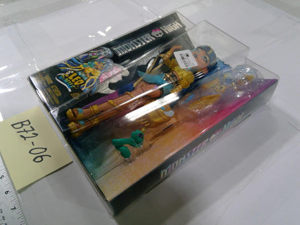 Mattel Monster High Cleo De Nile 11in Fashion Doll Pet New In Box Toy Set