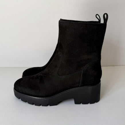 Easy Spirit Boots Womens Size 8 Black Morgan Suede Zip Lug Sole Block Heel Ankle