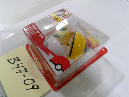 Pokemon Mareep Clip 'N' Go Action Figure 8in Jazwares Ultra Ball Yellow Toy