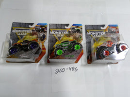 Monster Jam 1:64 Wild Side Mega Wrex ThunderROARus Truck Lot 3 New Spin Master