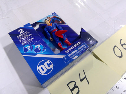 DC Comics Superman Figure Spin Master Boxed New Blue Toy 2 Surprise Accessories