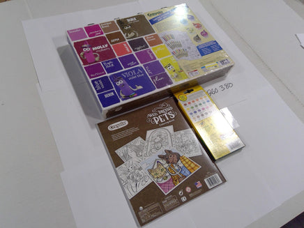 Crayola Limited Edition Art Set 115 Pc Pets Book 24 Colored Pencils Kit 3 Pieces