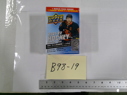 2021-22 Upper Deck Series One Hockey Retail Box NHL Young Guns Cards Sealed