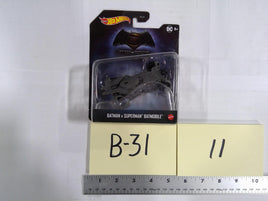 Hot Wheels Batman V Superman Batmobile 1:64 Diecast New Gray Car Toy DC