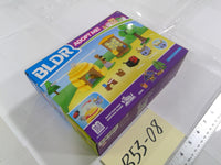 BLDR Adopt Me Coffee Shop 0010 225 Pieces 8+ Building Toy Set Multicolor New