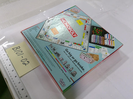 Monopoly The Classic Board Game Hasbro Family Kids 2-8 Players 8+ New Sealed