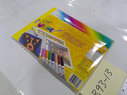 Crayola Wixels Color Absorbing Pixel Art Kit Washable 8 Markers 2 Boards New