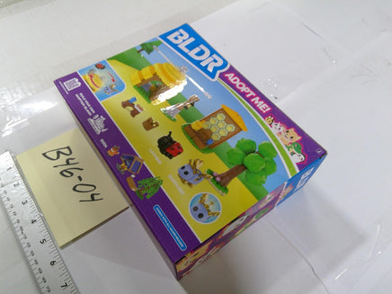BLDR Adopt Me Bee Farm 0004 225 Pieces 8+ Building Toy Set Ladybug Queen Bee New