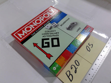 Monopoly The Classic Board Game Hasbro Family Kids 2-8 Players 8+ New Sealed