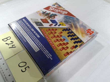 Jumbo Stratego Classic Family Board Game 2 Players 8+ Strategy War New Sealed
