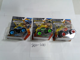 Monster Jam Trucks 1:64 Lot 3 Megalodon Avenger ThunderROARus Spin Master New