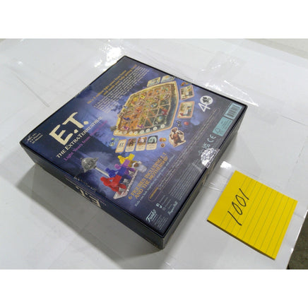 Funko E.T. The Extra-Terrestrial Board Game Ages 10+ Blue New Light Years Home