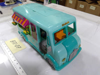 Honeysuckle Sweets & Treats Food Truck Plastic Play Vehicle Girls Toy Multicolor