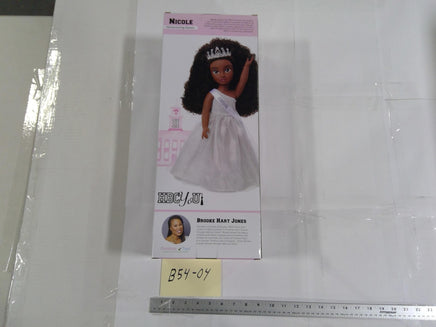 HBCYoU Nicole 18in Fashion Doll Homecoming Queen New In Box Purpose Toys