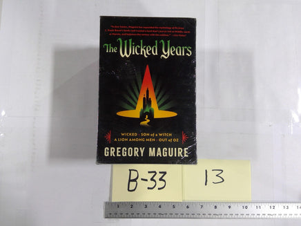 The Wicked Years Gregory Maguire Box Set Wicked Son Of A Witch Out Of Oz Fantasy