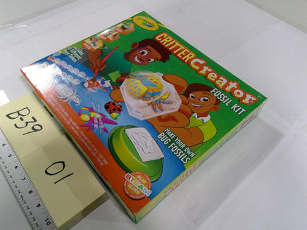 Crayola Critter Creator Fossil Kit Bug Fossils STEAM Activity Toy 7+ New Sealed