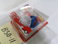Pokemon Alolan Vulpix Clip N Go Great Ball Action Figure Jazwares Toy Multicolor