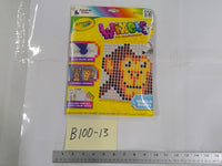 Crayola Wixels Color Absorbing Pixel Art Set 8 Markers 2 Boards Wash & Reuse New