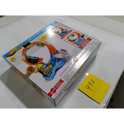 Hot Wheels Monster Trucks Spiral Shark Smash Kids NIB Blue Orange Mega-Wrex Set