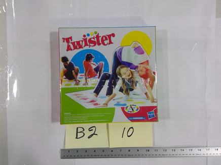 Hasbro Gaming Twister Classic Family Board Game 2-4 Players 6+ New Sealed