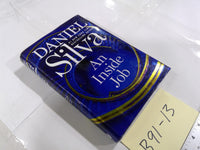 An Inside Job Daniel Silva Blue HC DJ Crime Thriller Fiction Novel Book