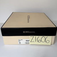 BCBGeneration Boots Womens Size 10 Black Chelsea Block Heel BOXXA GN235501