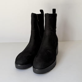 Easy Spirit Boots Womens Size 8 Black Morgan Suede Zip Lug Sole Block Heel Ankle