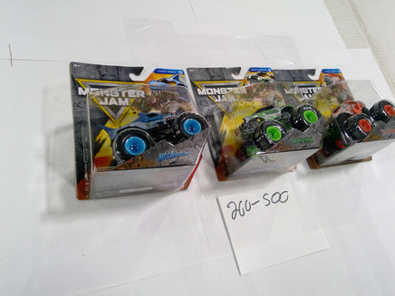 Monster Jam Trucks 1:64 Lot 3 Megalodon Avenger ThunderROARus Spin Master New