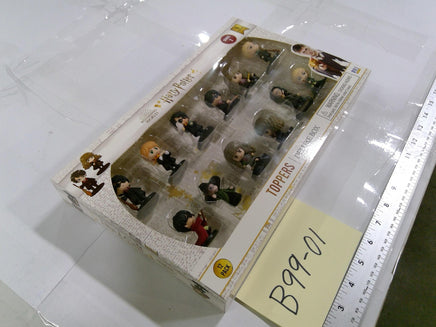 Harry Potter PMI Toppers Deluxe Box 12-Pack Mini Figure Set Series 2 New In Box