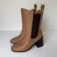 Boots Womens Size 6 Camel Kaydia Block Heel Chelsea Zip Square Toe Comfort Foam