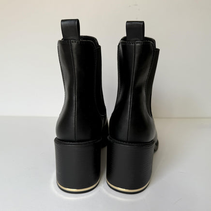 BCBGeneration Boots Womens Size 10 Black Chelsea Block Heel BOXXA GN235501