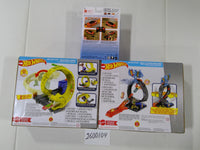 Hot Wheels Snake Spiral Attack Bat Loop Playset Lot RC Tesla Roadster Multicolor