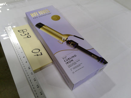 Hot Tools Pro Signature Curling Iron 1.5" Barrel Gold Adjustable Heat New