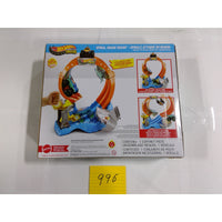 Hot Wheels Monster Trucks Spiral Shark Smash Kids NIB Blue Orange Mega-Wrex Set